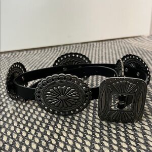 Black Western-Style Belt